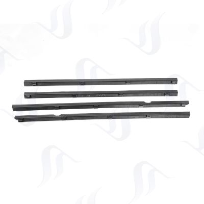 Set of 4 PCs Weatherstrip ASSY fit BMW E28 Outer Belt with metal clips all 4 doors