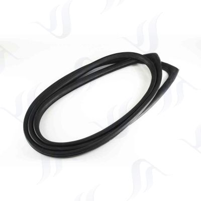 windshield seal weatherstripping Mitsubishi FE444 Canter Front MB394711T