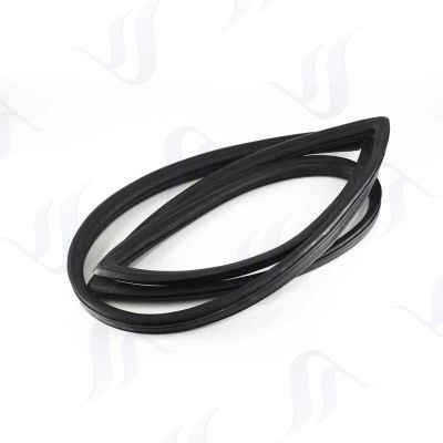 windshield seal weatherstripping Mitsubishi L200 Pick Up Front MB106175