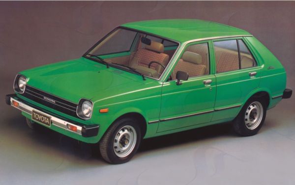 Glass run Channel Toyota Starlet KP60 1978-1984