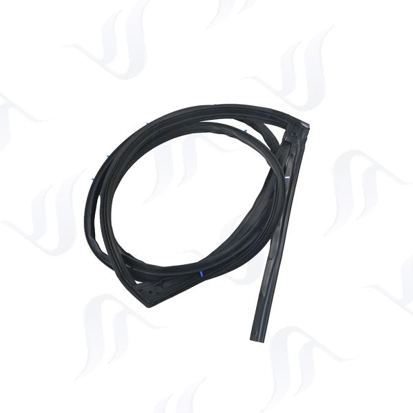Nissan X-Trail Rouge T32 2013 door rubber weatherstrip seals RR 82830-4CA1A