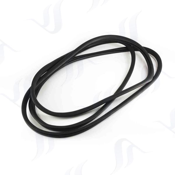 nissan ud cw52 windshield rubber