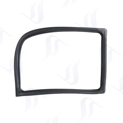 Rear Quarter rubber /Side window rubber weatherstrip outer seal fit Mitsubishi PAJERO MONTERO shogun L040 1989 4D RH