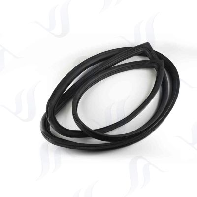 windshield seal weatherstripping Toyota Hilux LN50,55 with Moulding Front 56121-89118